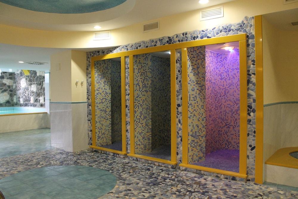 Hotel Terme Alexander Ischia Kültér fotó