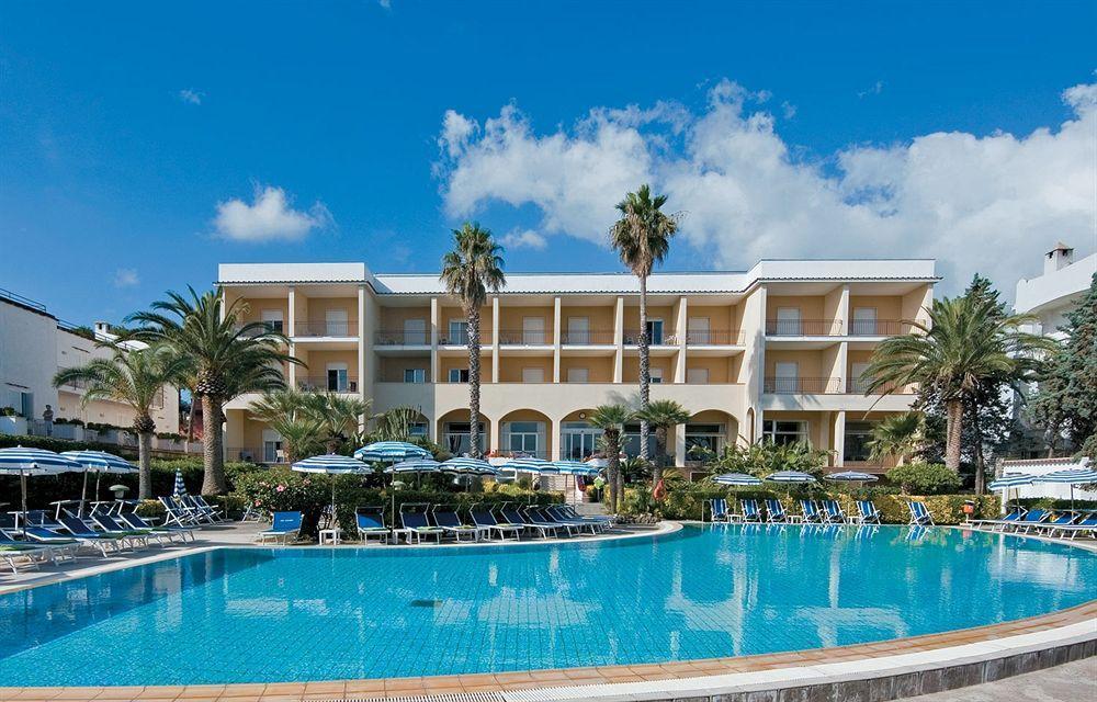 Hotel Terme Alexander Ischia Kültér fotó